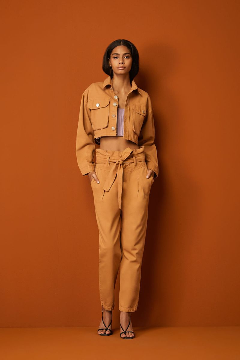 Jaqueta-Chimamanda-Camel