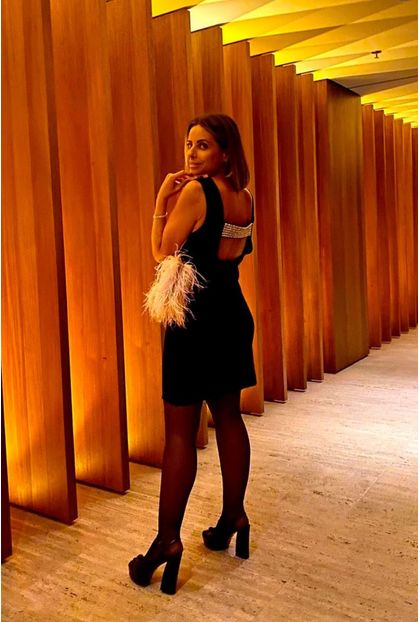 Vestido Quadrado Preto
